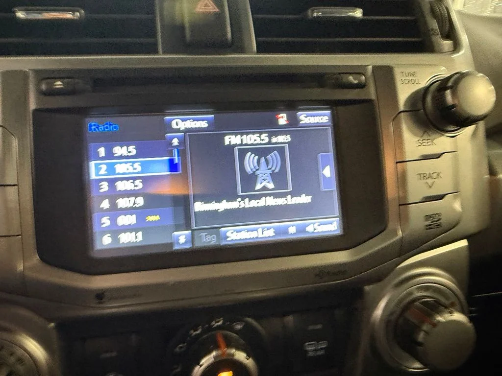 Used 2015 White Toyota SR5 Premium image 12