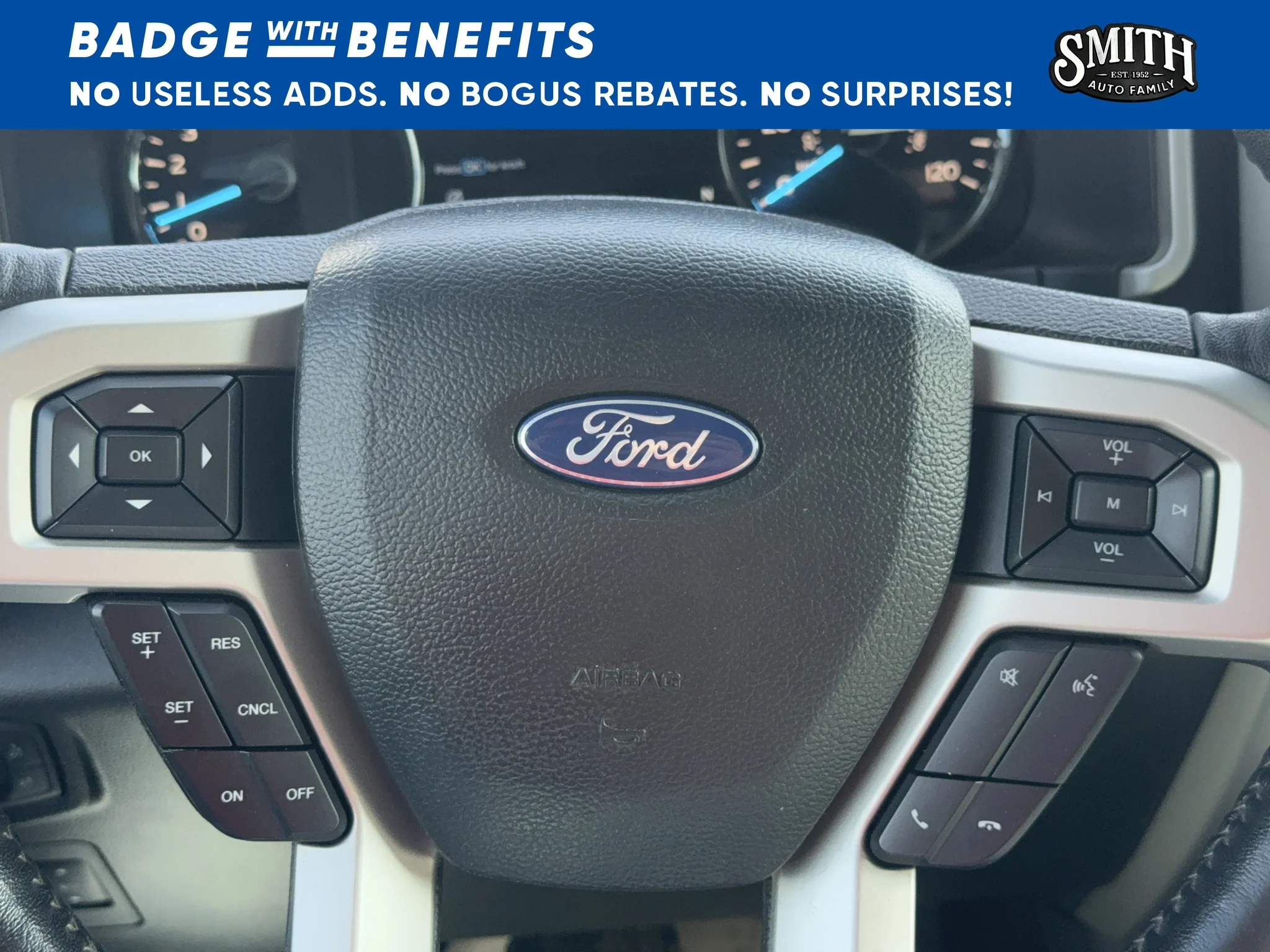Used 2019 Magnetic Metallic Ford LARIAT image 17