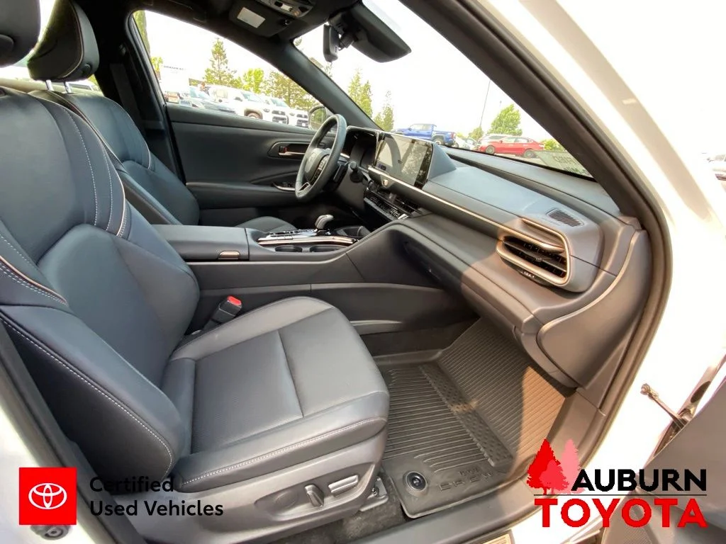 Certified Used 2026 Oxygen White Toyota XLE image 17