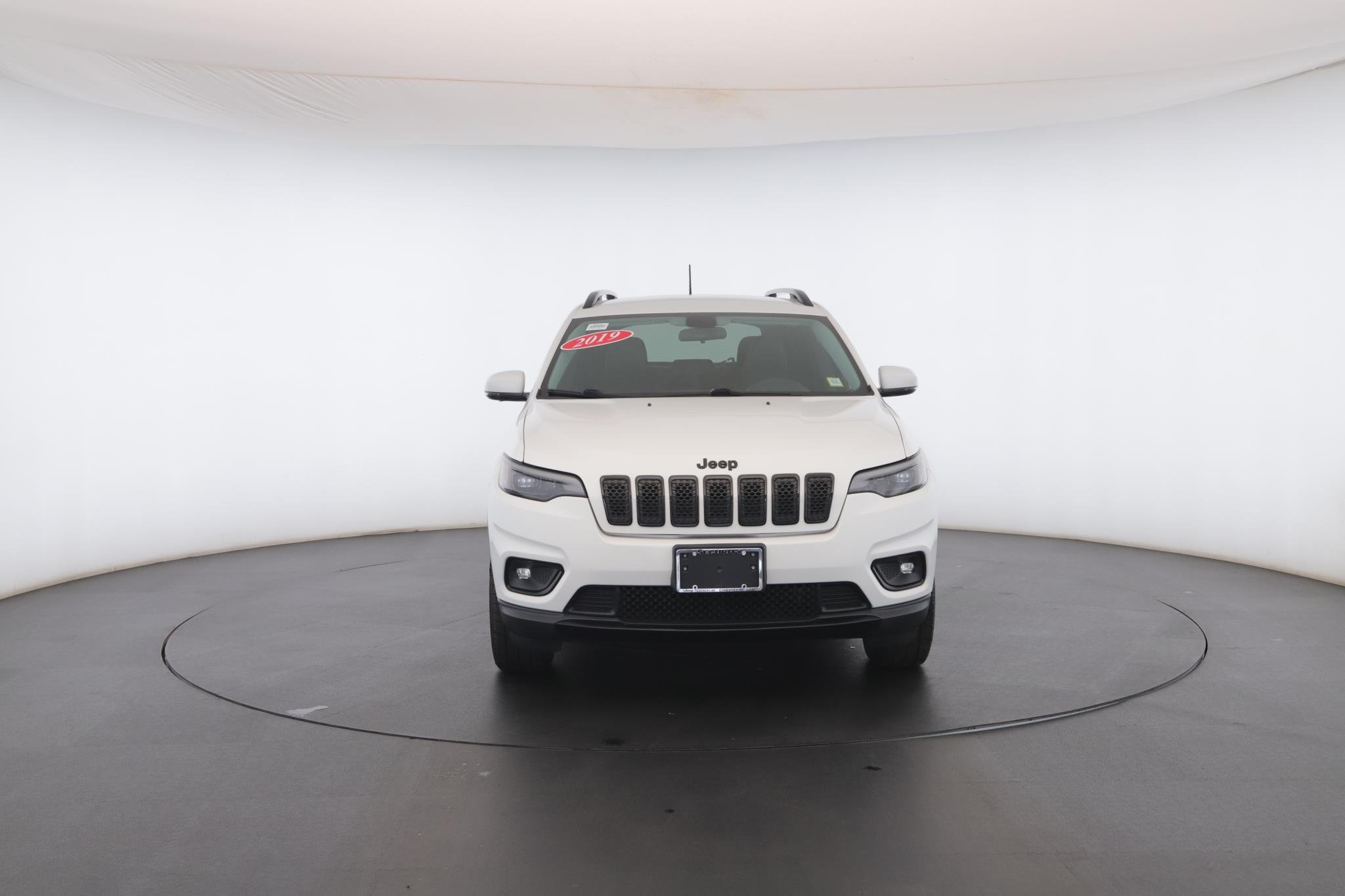 Used 2019 Bright White Clearcoat Jeep Altitude 4x4 image 22