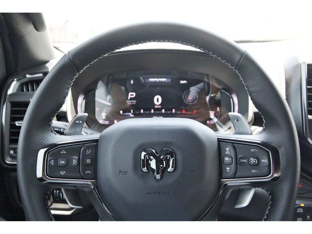 New 2026 Diamond Black Crystal Pearl-Coat Exterior Paint RAM RHO image 13
