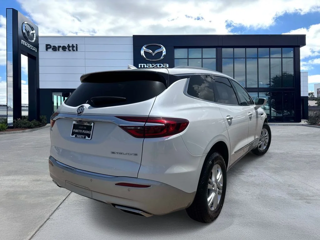 Used 2019 White Buick Essence image 6