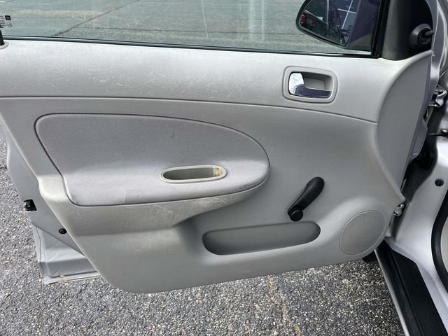Used 2010 Silver Chevrolet LS image 15