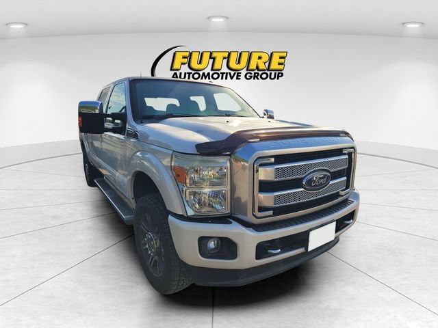 Used 2015 White Ford Platinum image 1