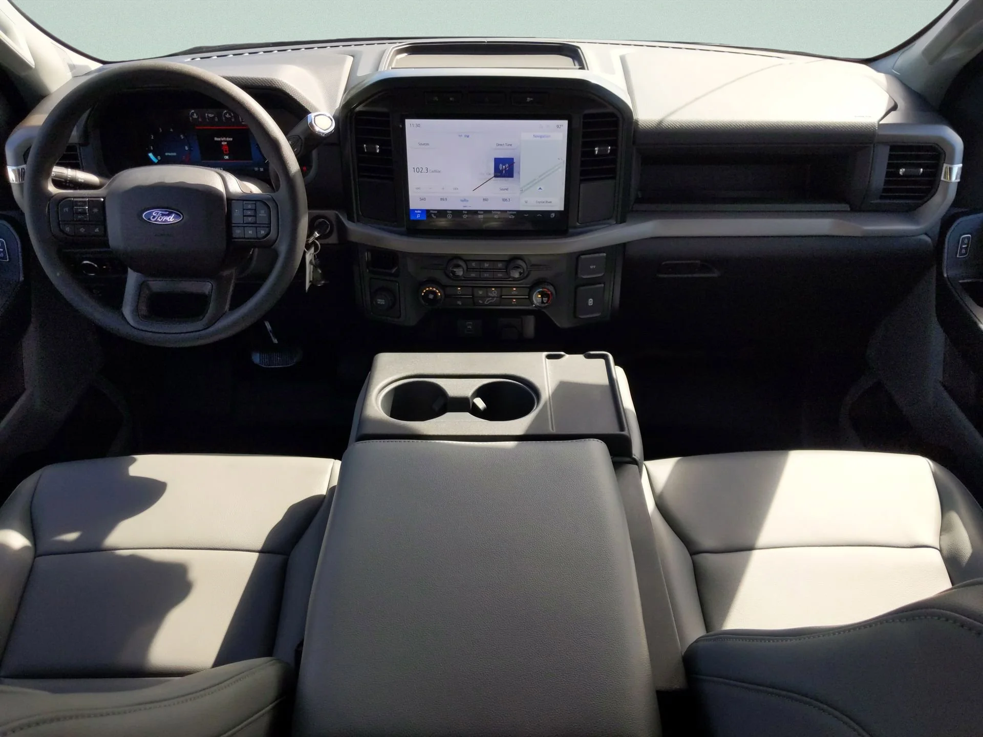 Used 2024 Oxford White Ford XL image 26