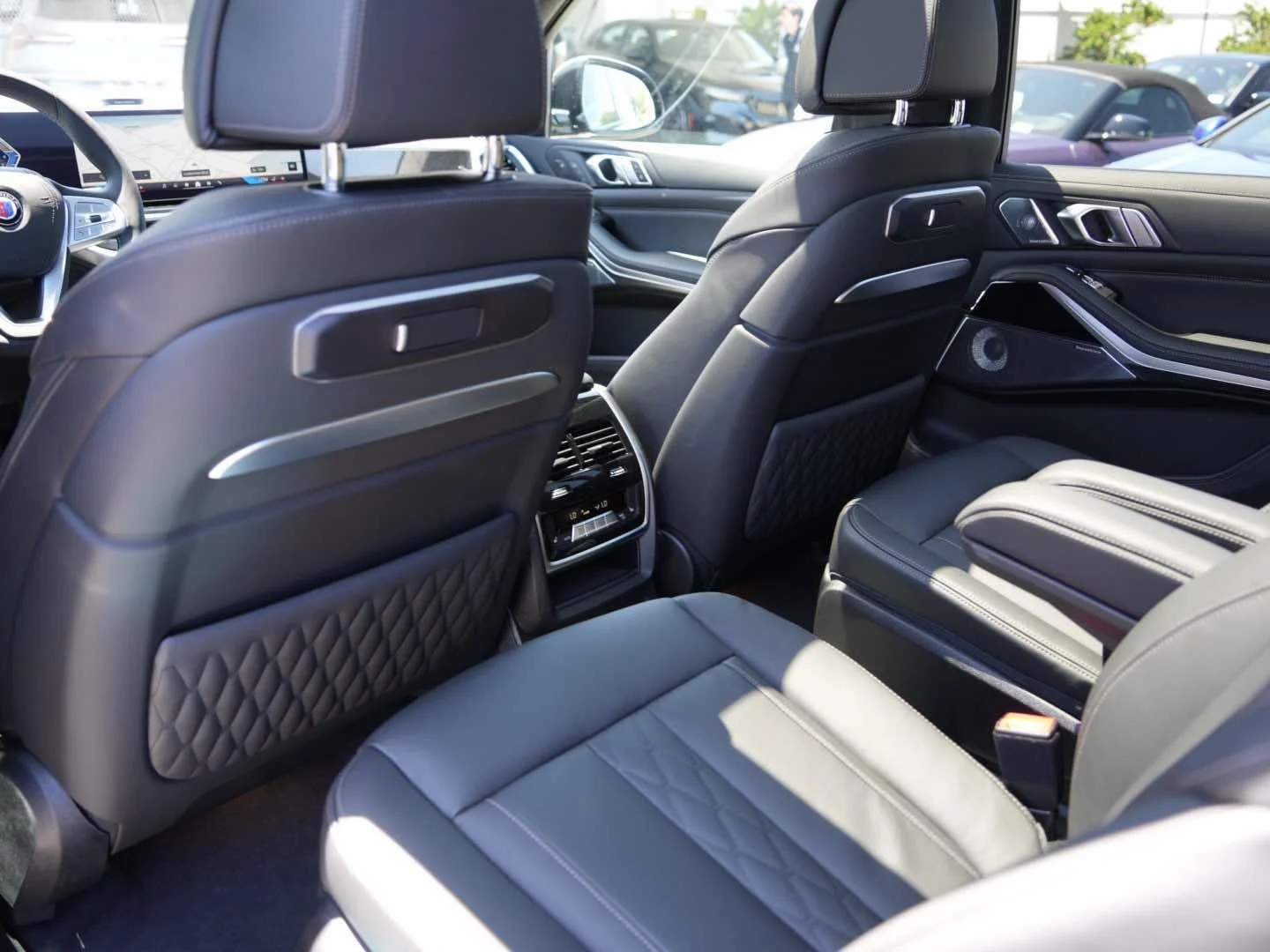 New 2026 ManhattanGreen BMW ALPINA XB7 image 10