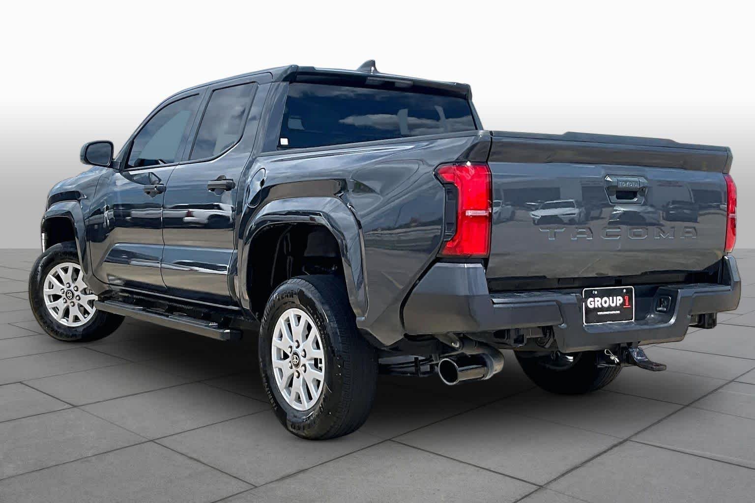 Used 2025 Underground Toyota SR image 11