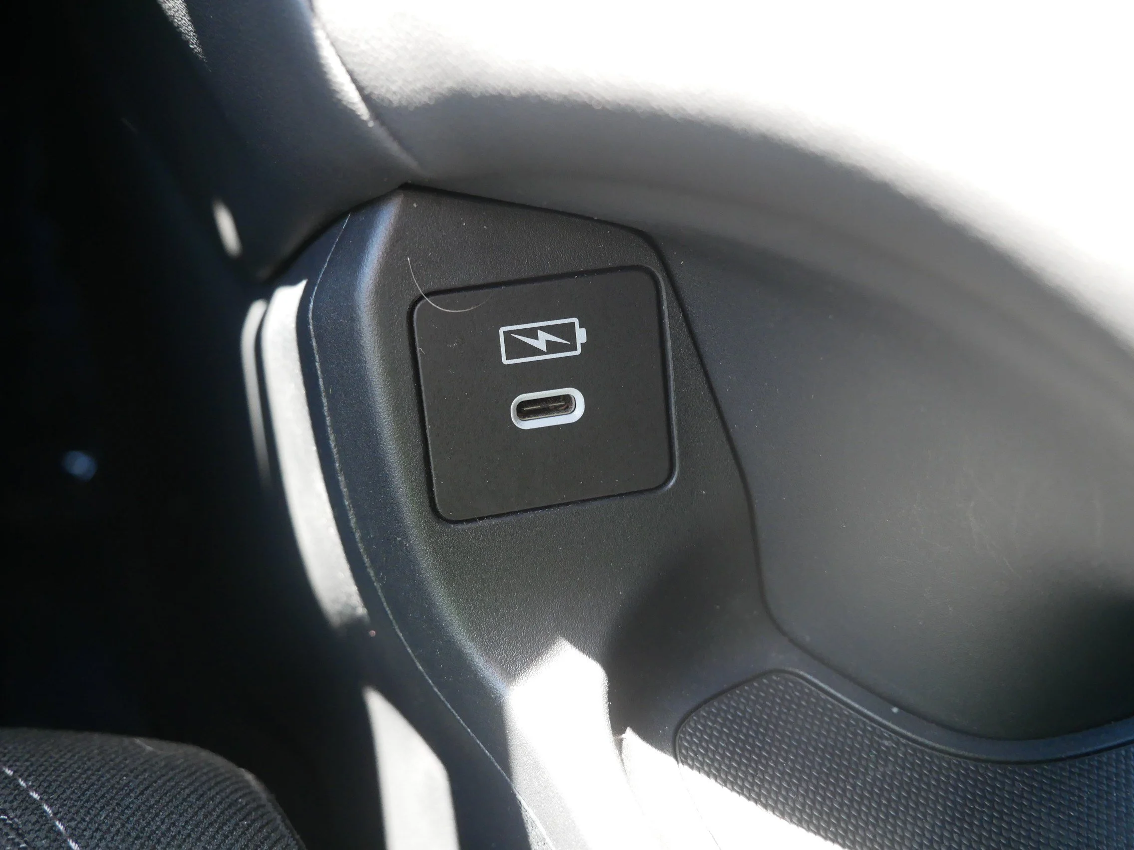 Certified Used 2024 Modern Steel Metallic Honda LX image 33