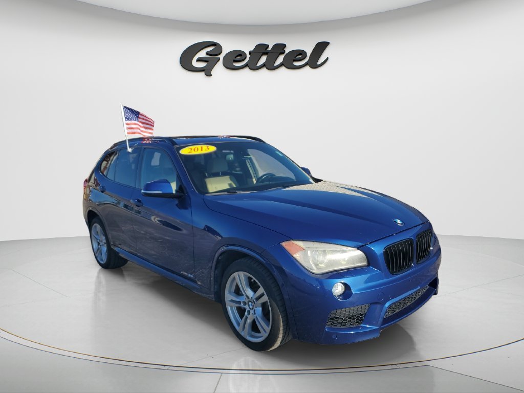 Used 2013 Blue BMW xDrive35i image 2