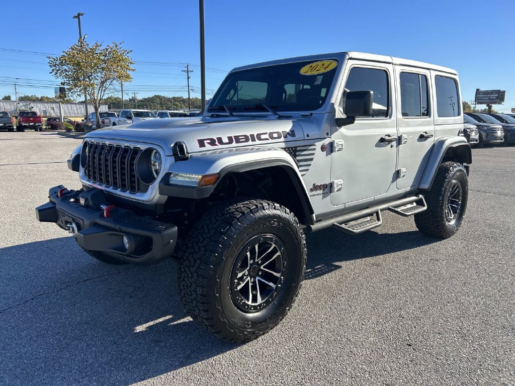 Certified Used 2024 Silver Zynith Clearcoat Jeep Rubicon X image 7