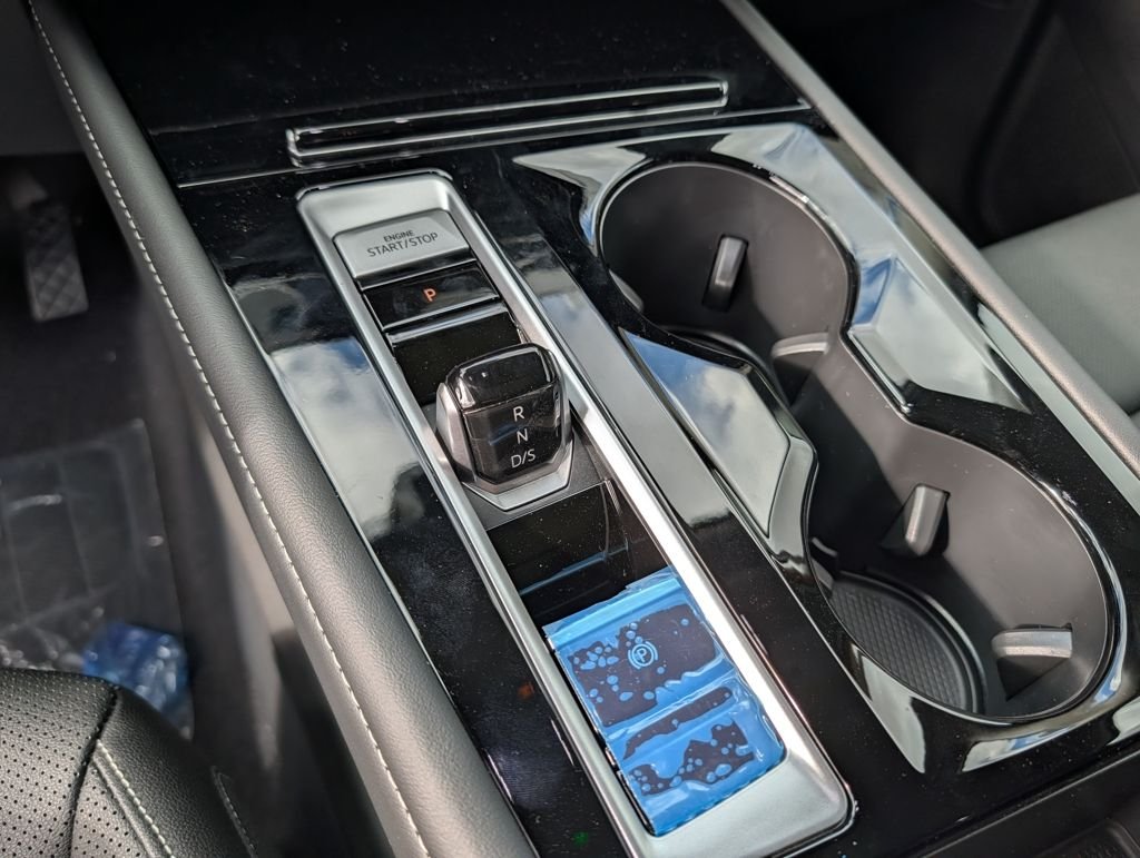 2026 Volkswagen Atlas SE w/Tech - Photo 12