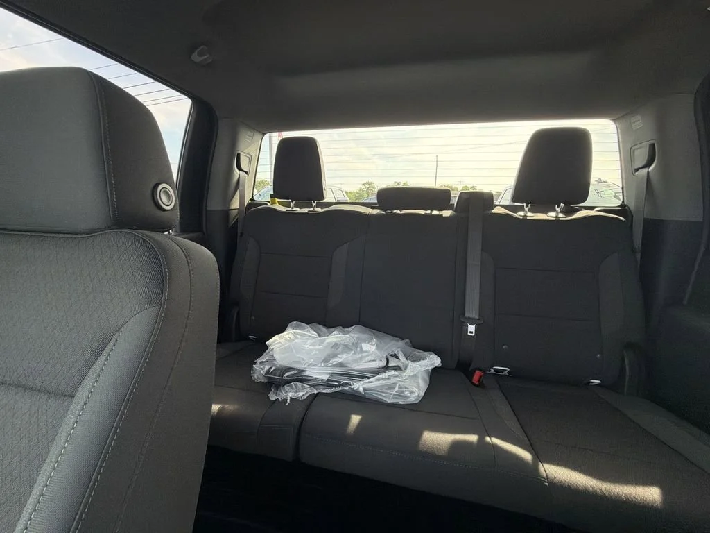 New 2026 Summit White GMC SLE DRW image 28