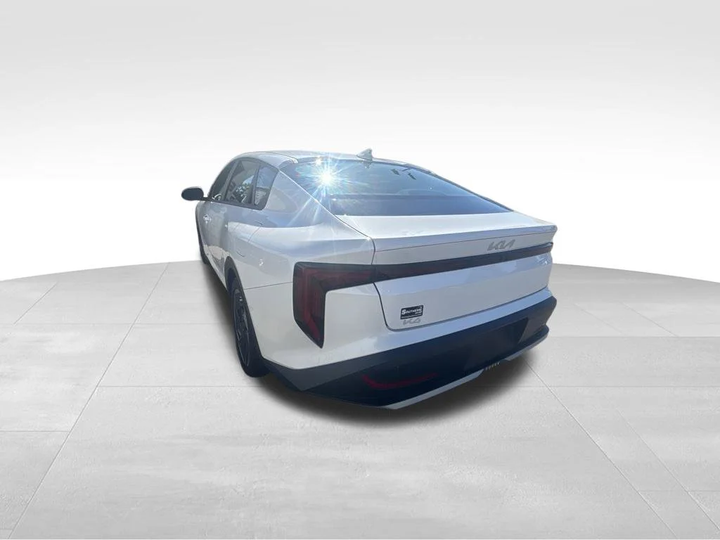 Used 2025 White Kia EX image 3