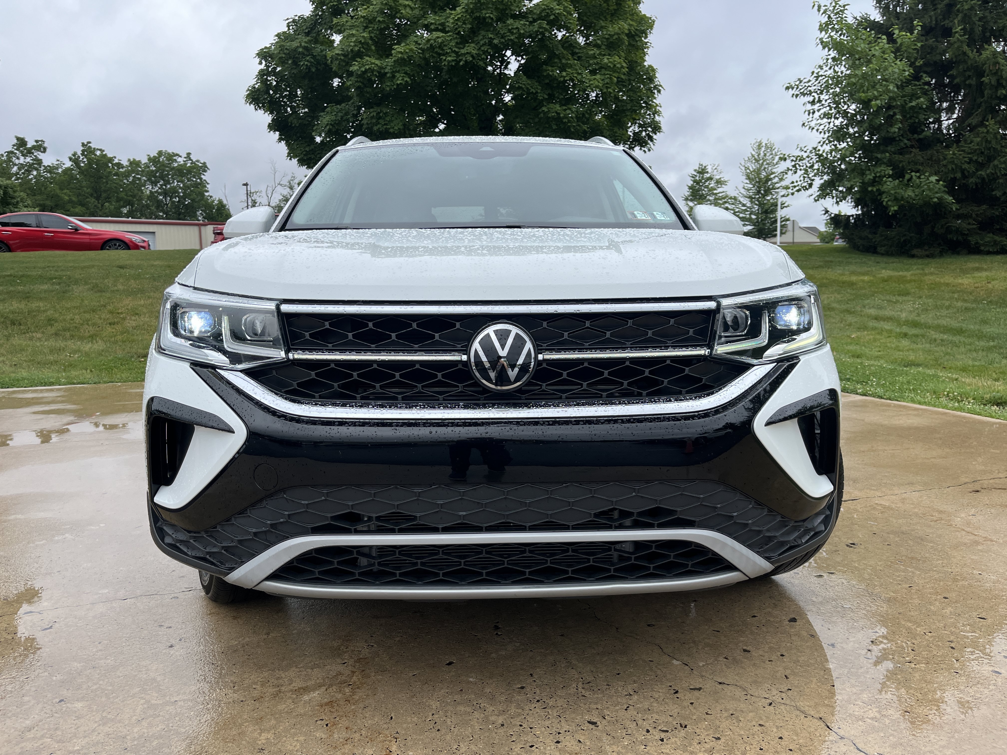 Used 2024  Volkswagen SEL image 7