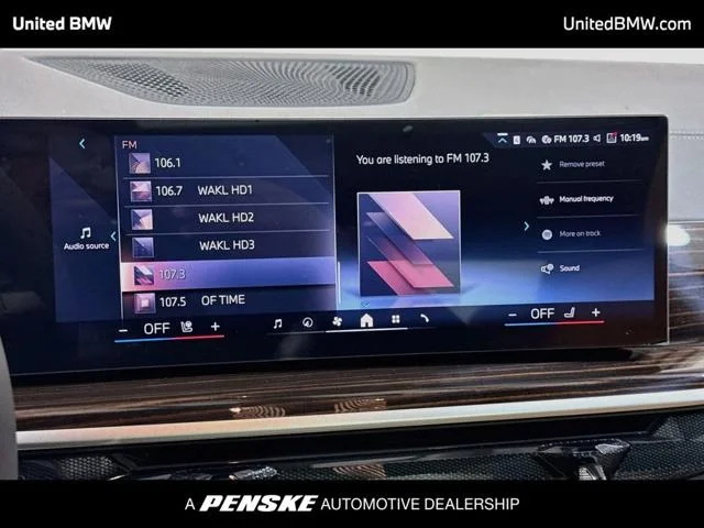 New 2027 Brooklyn Grey Metallic BMW X7 40i image 15
