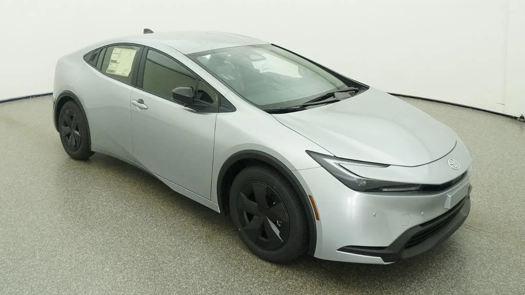 New 2027 Cutting Edge Toyota LE image 21