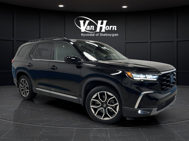 Used 2023 Black Honda Touring image 1