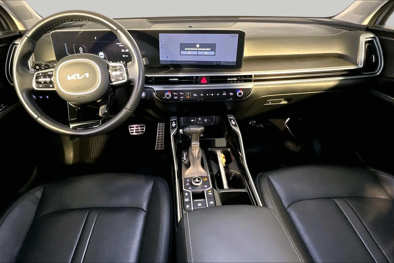 Used 2024 Wolf Gray Kia X-Line SX image 16