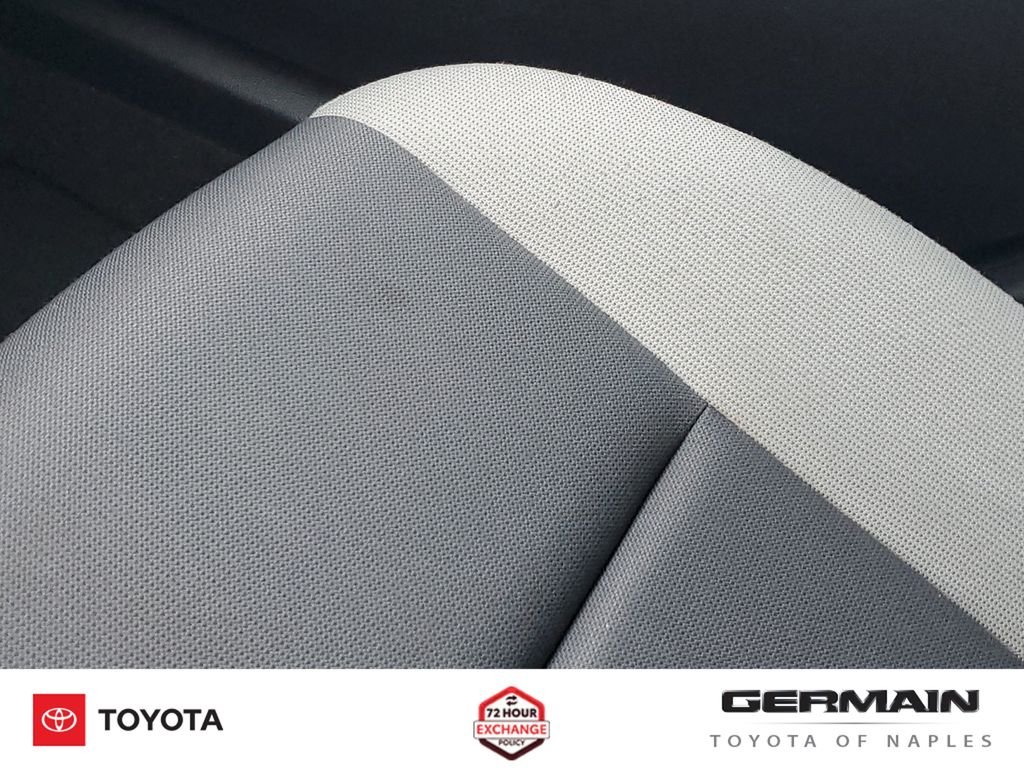 2023 Toyota Corolla LE - Photo 29