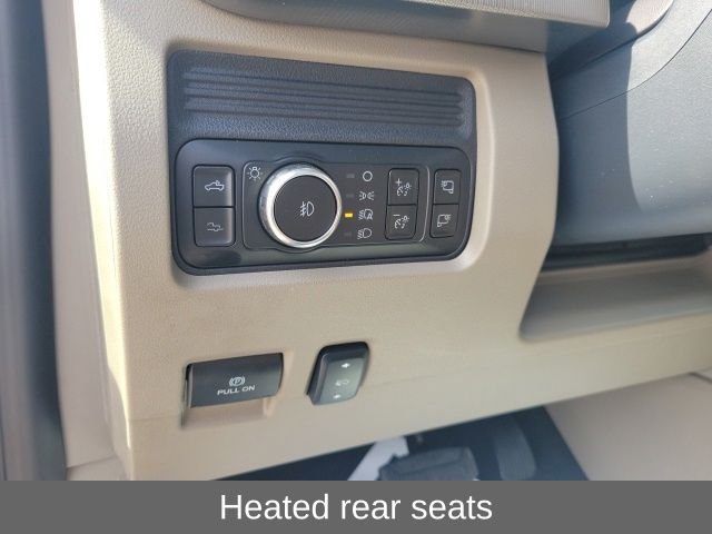 New 2026 Star White Metallic Tri-Coat Ford F-250® Platinum® image 13