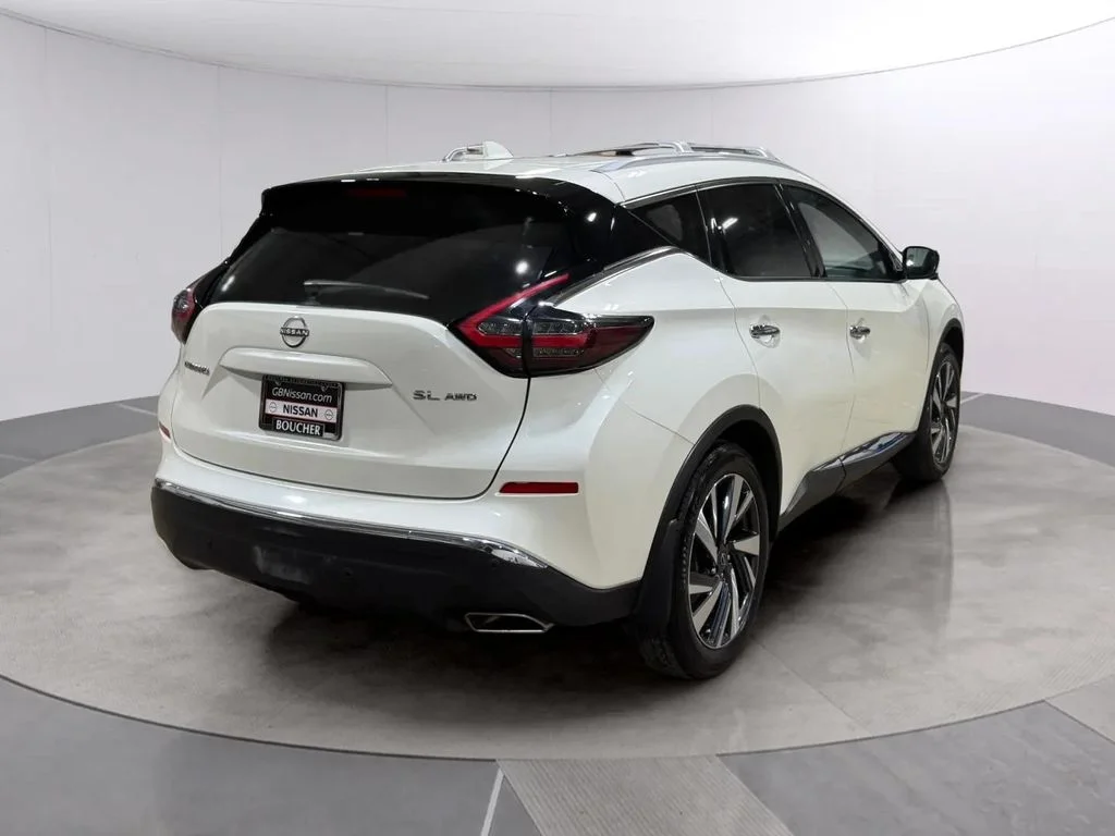 Used 2023 Pearl White Tricoat Nissan SL image 4
