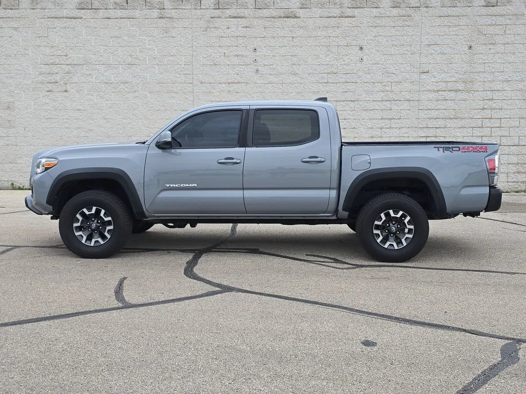 Used 2021  Toyota TRD Off-Road image 11