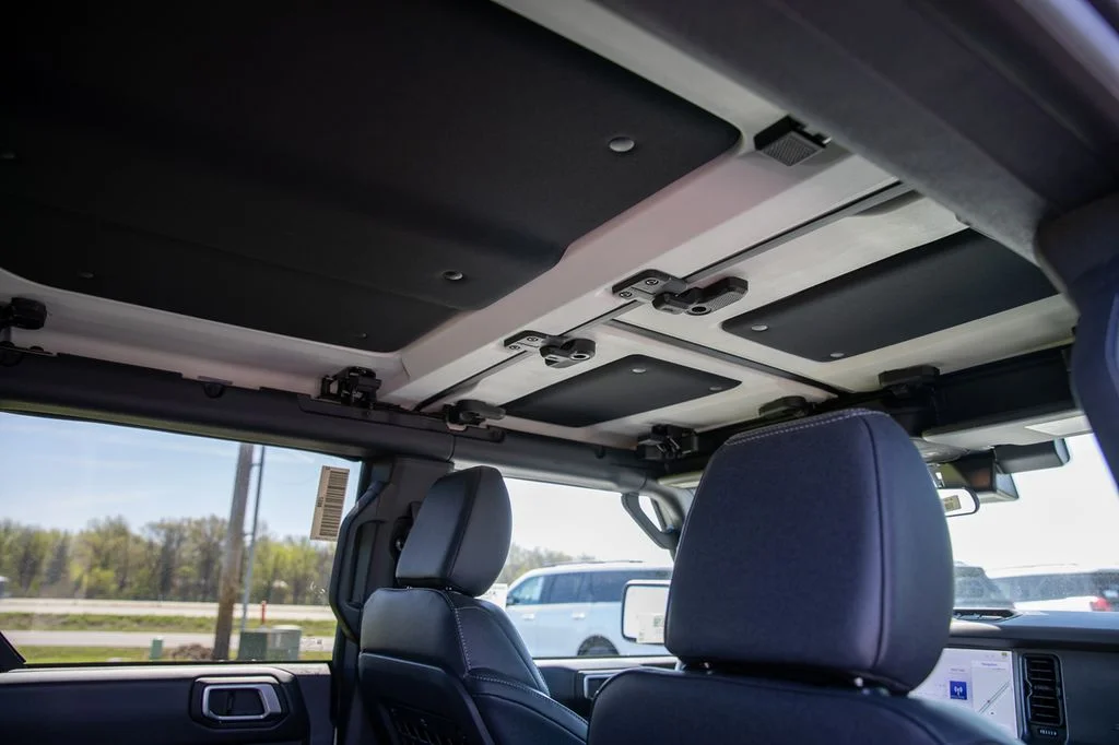 New 2026 Desert Sand Ford Badlands® image 17