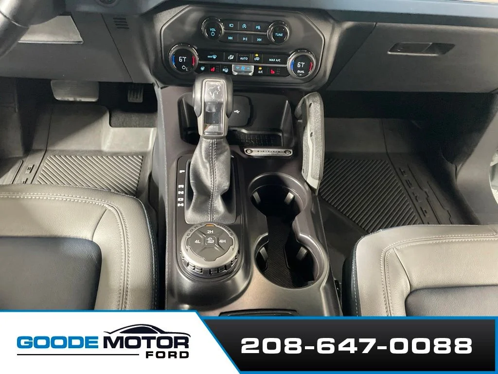 Used 2024 Green Ford Outer Banks image 16