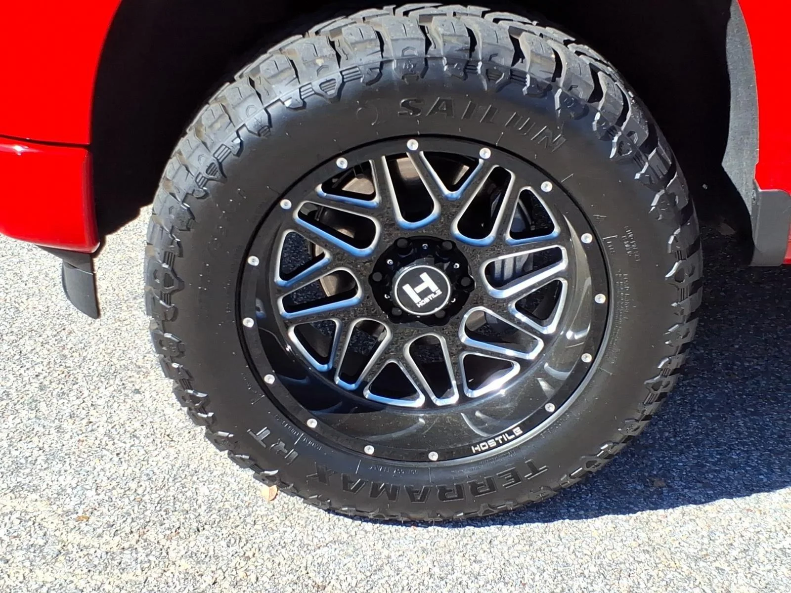Used 2022 Red Hot Chevrolet RST image 4