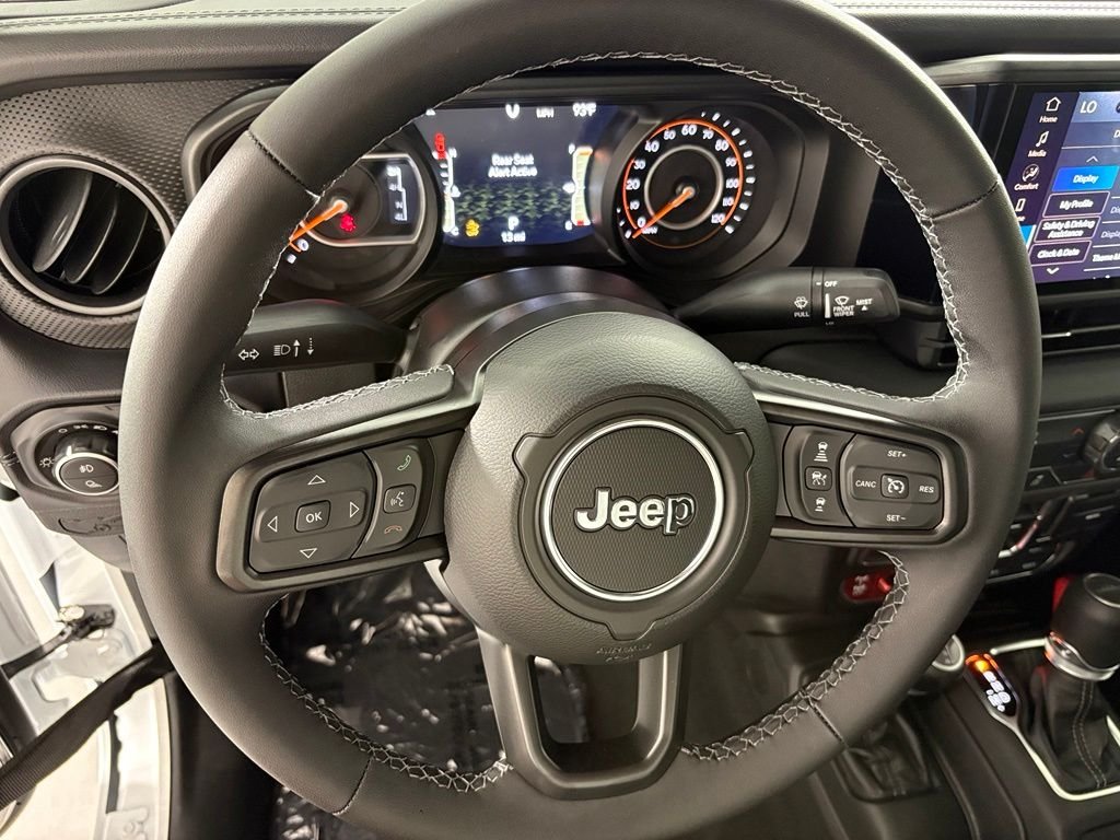 New 2026 Bright White Clearcoat Jeep Mojave image 29