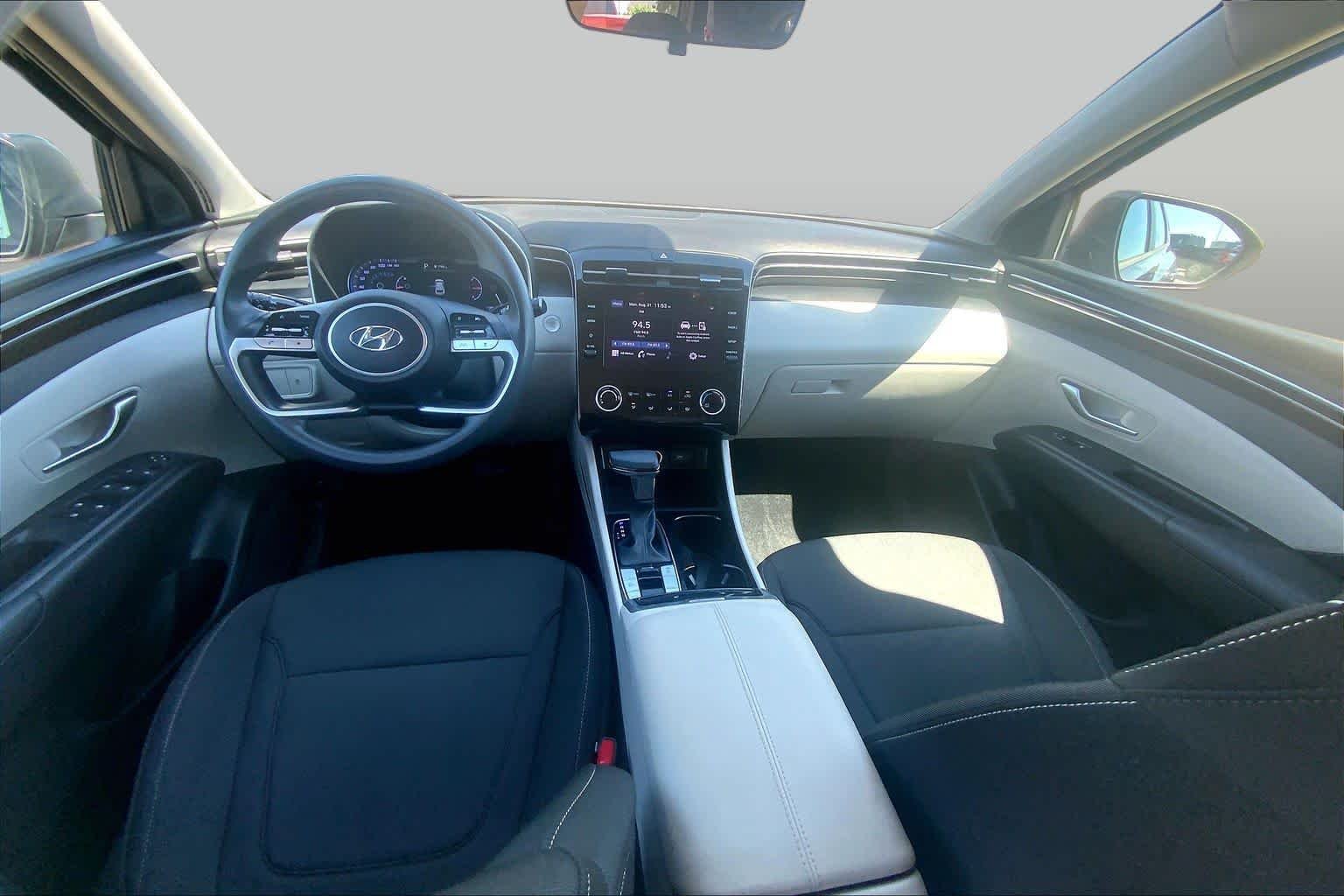 Certified Used 2022 Phantom Black Hyundai SEL image 16