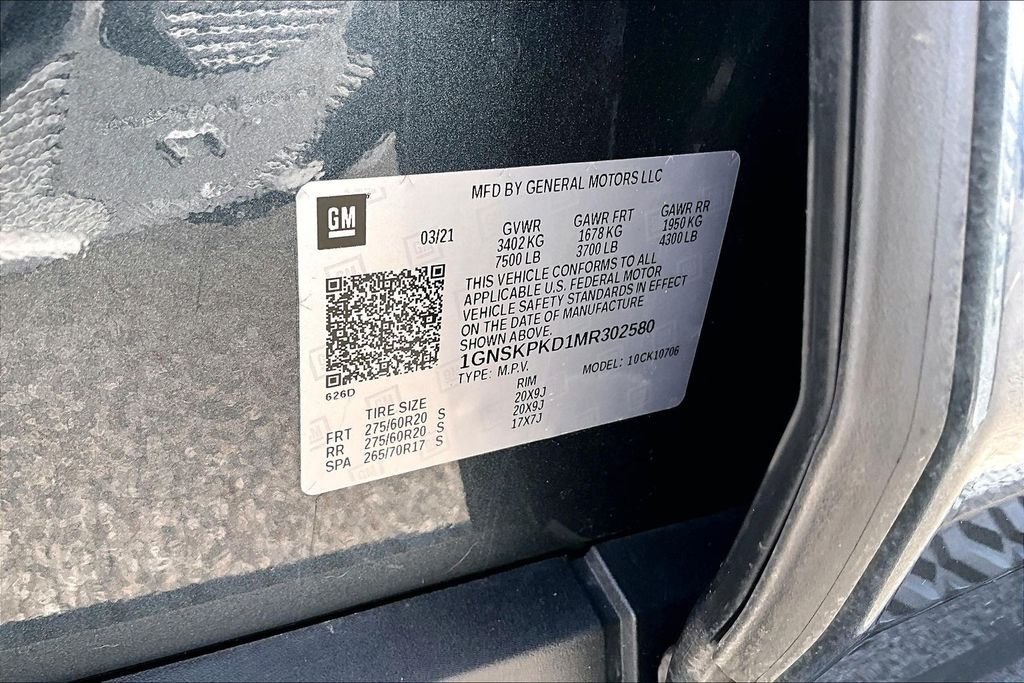 Used 2021 Gray Chevrolet Z71 image 35