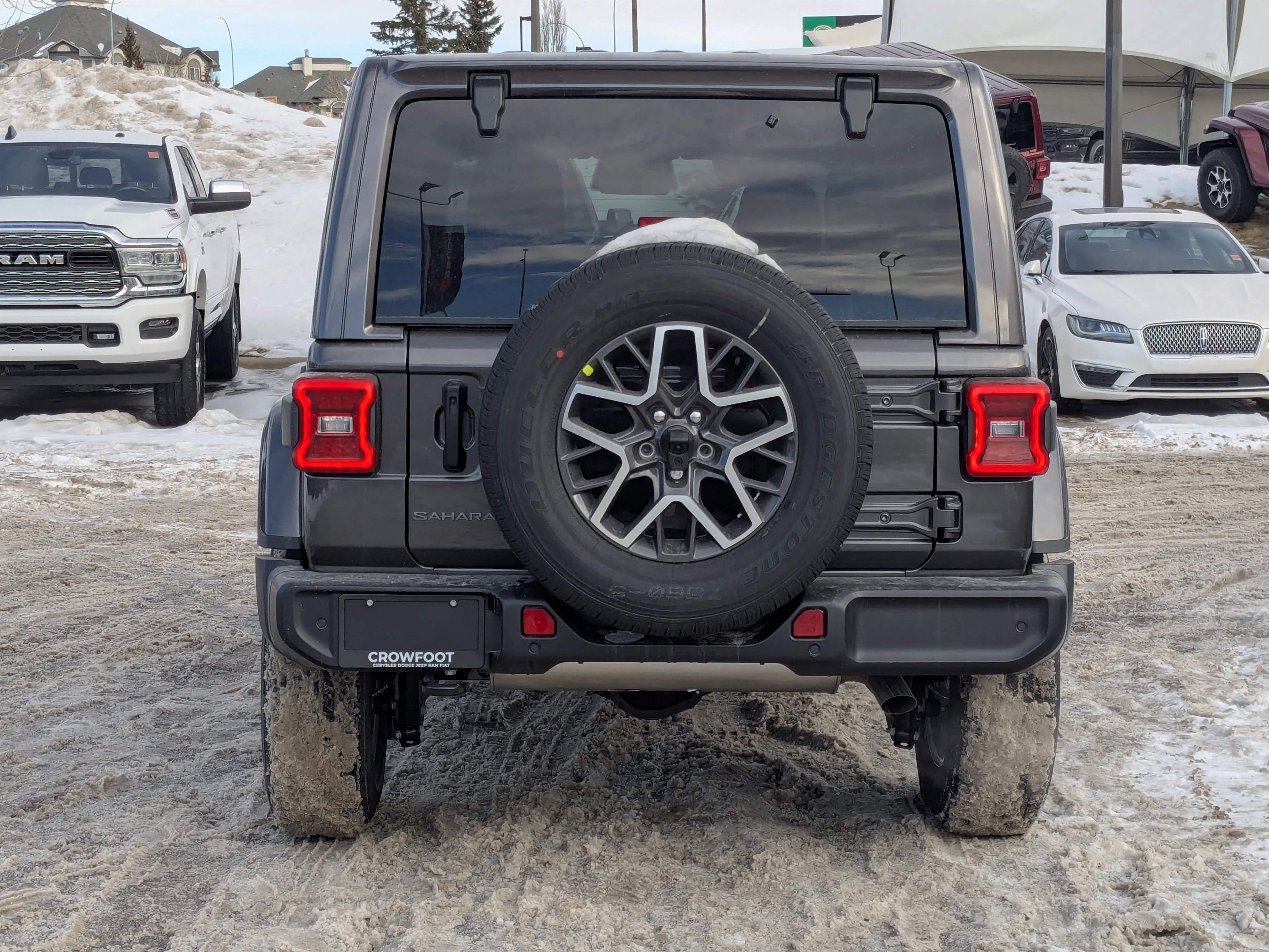 New 2026 Grey Jeep Sahara - - McKinley Leather - Body-Color Top - Alpine Audio - Remote Start & tons more! image 7