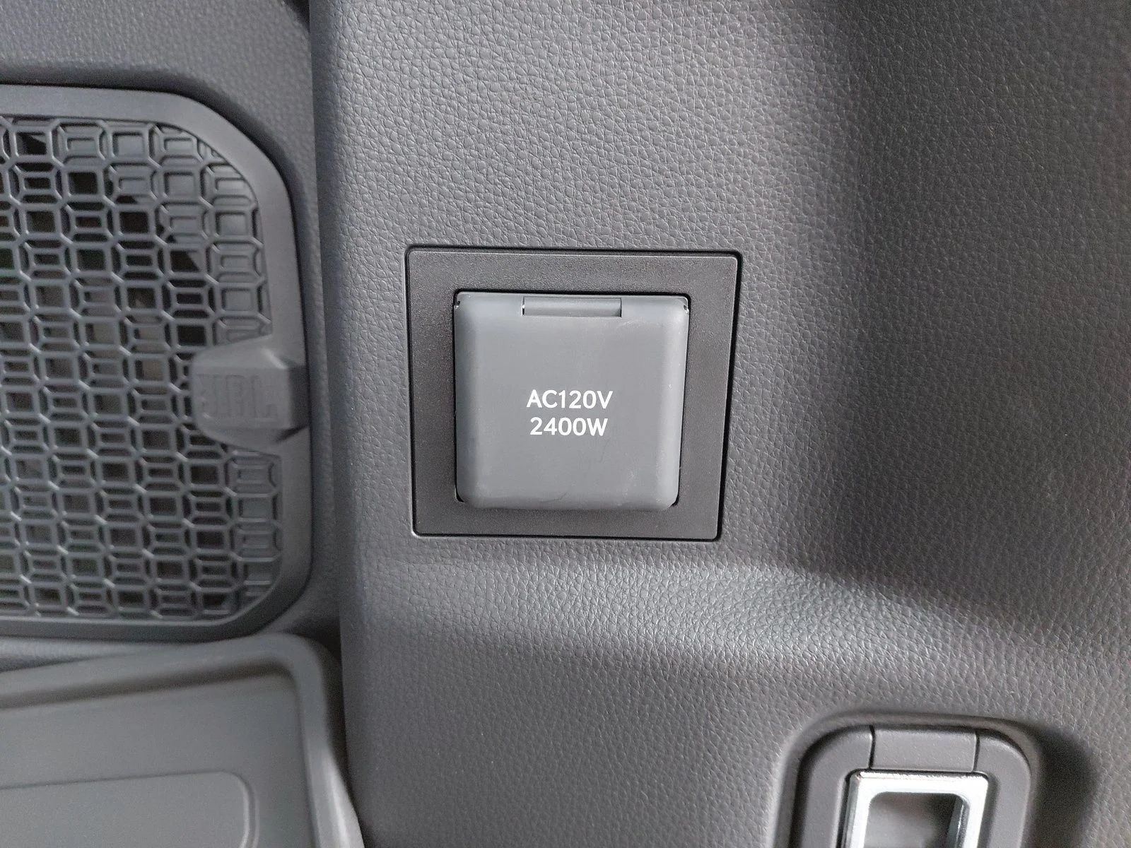 2025 Toyota 4Runner TRD Off-Road Premium - Photo 25