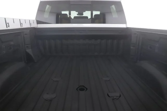 Used 2024 White GMC Denali Ultimate image 32