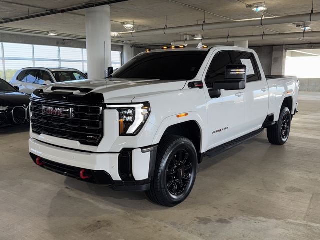 Used 2025 Summit White GMC AT4 image 4