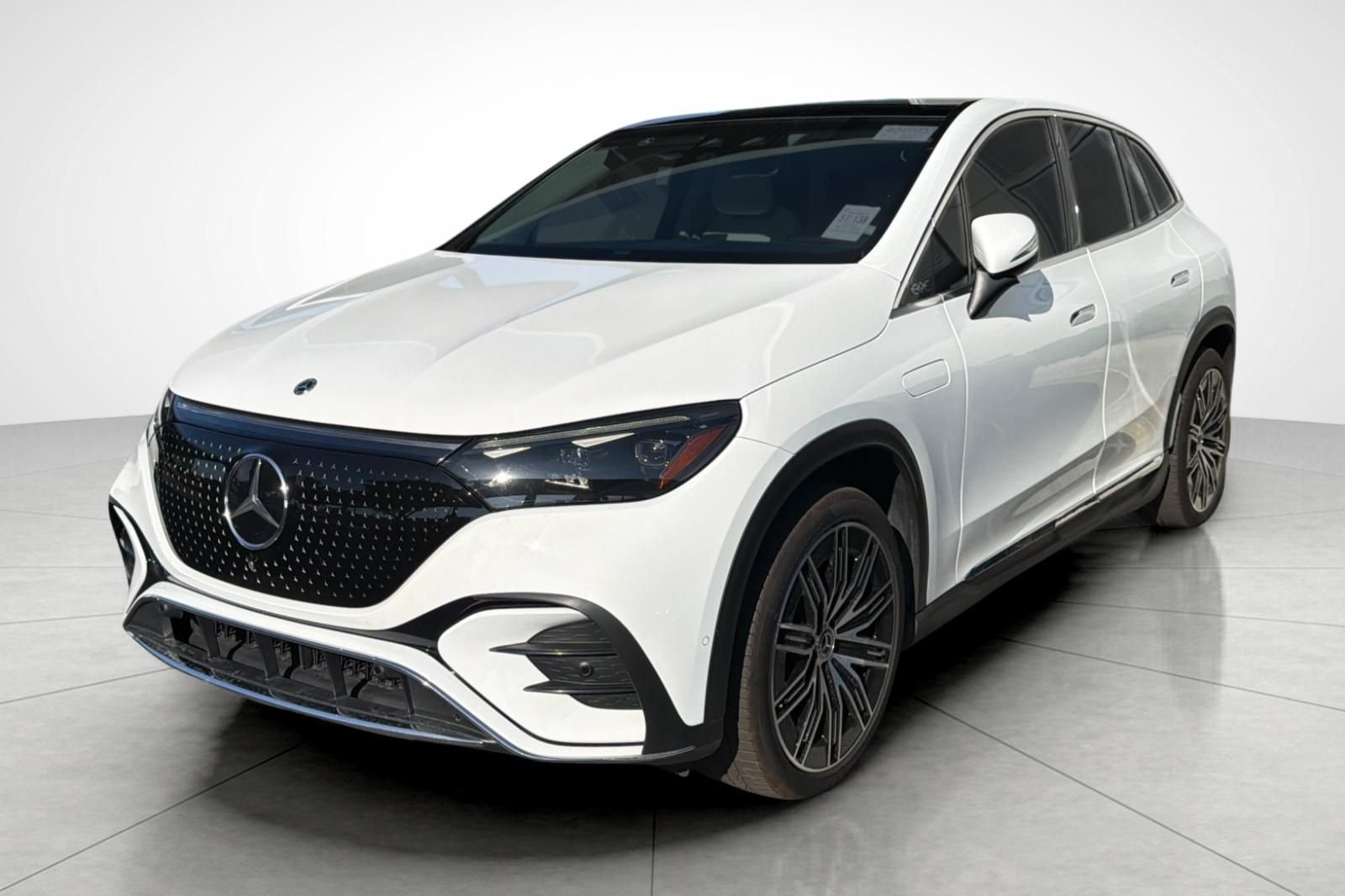 Certified Used 2024 White/off-white Mercedes-Benz 350+ SUV image 2