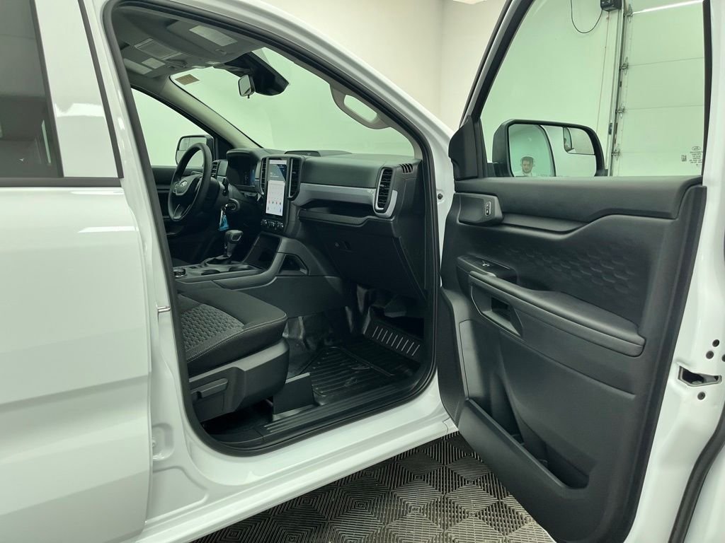 New 2026 White Ford XL image 32