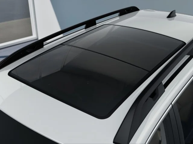New 2026 CRYSTAL WHITE PEARL Subaru Limited 8-Passenger image 13