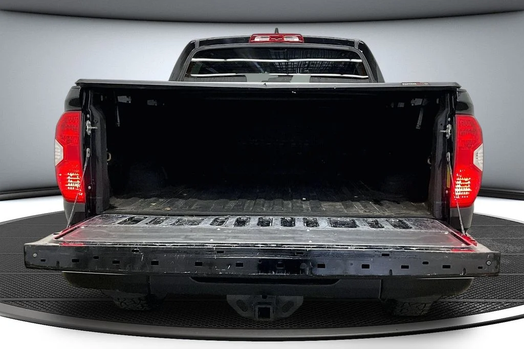 Used 2021 Black Toyota SR5 image 7