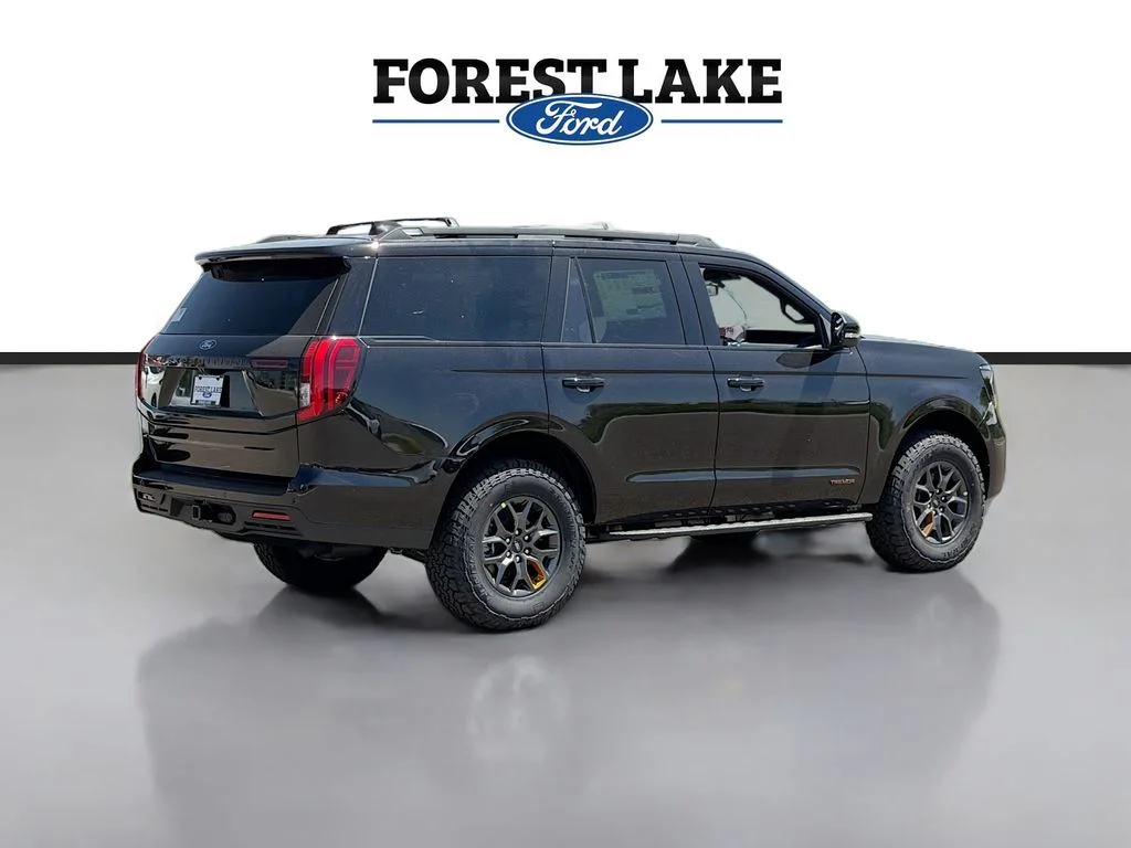 New 2026 Agate Black Metallic Ford Tremor® image 4