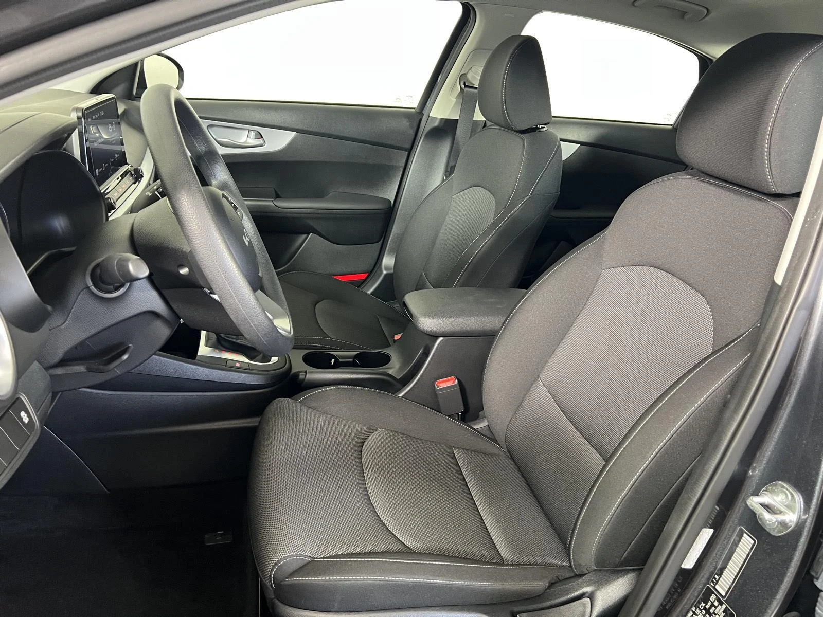 Used 2024 Gravity Gray Kia LXS image 11