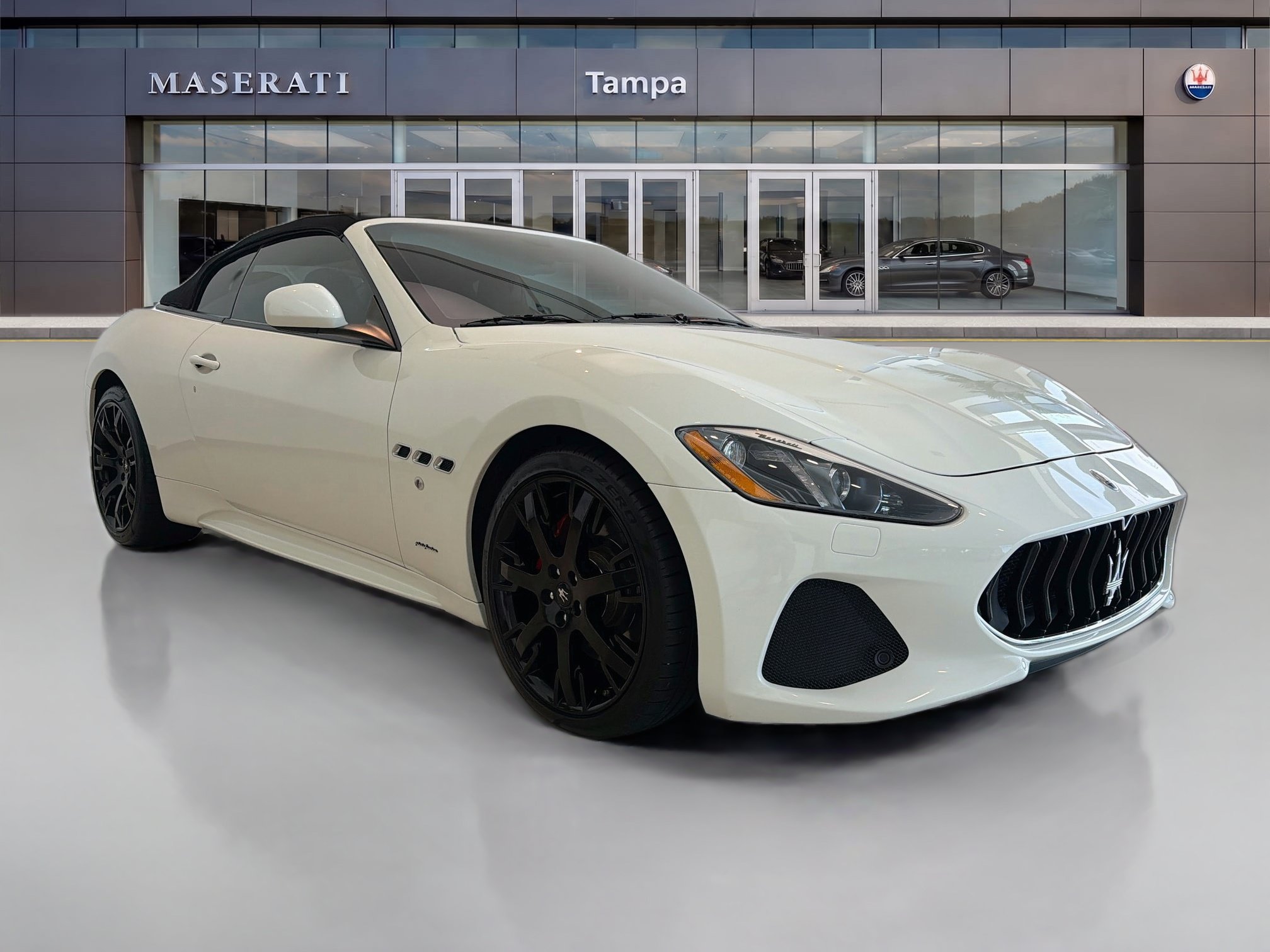 Used 2018 Bianco Fuji Special Matt Maserati Sport image 1
