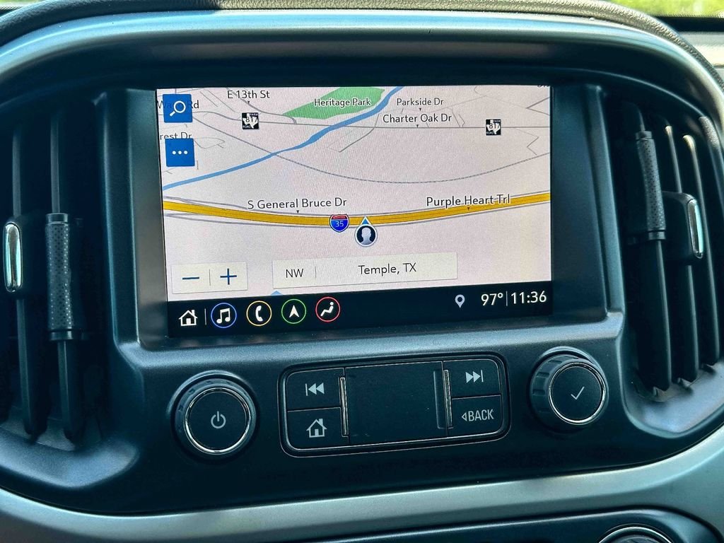 Used 2019 Silver Chevrolet ZR2 image 31