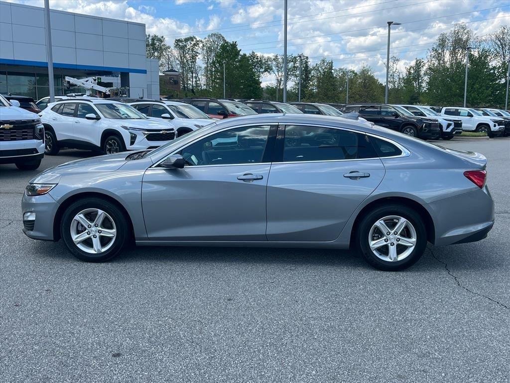 Used 2024 Chevrolet Malibu 1LT with VIN 1G1ZD5ST6RF144204 for sale in Arden, NC