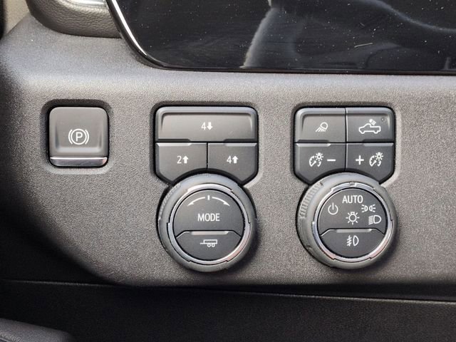 2025 Chevrolet Silverado 2500HD LT - Photo 21