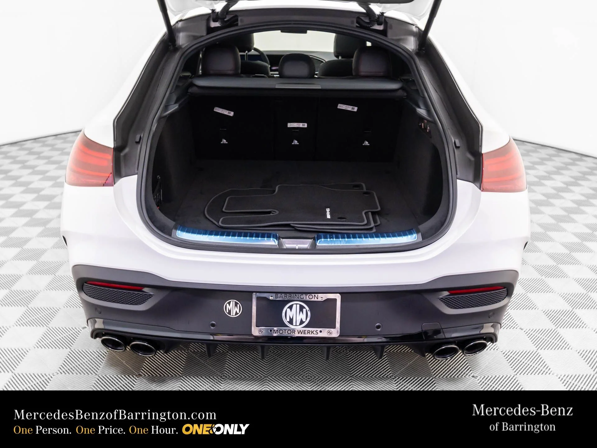 New 2026 White Mercedes-Benz GLE 53 AMG® image 33