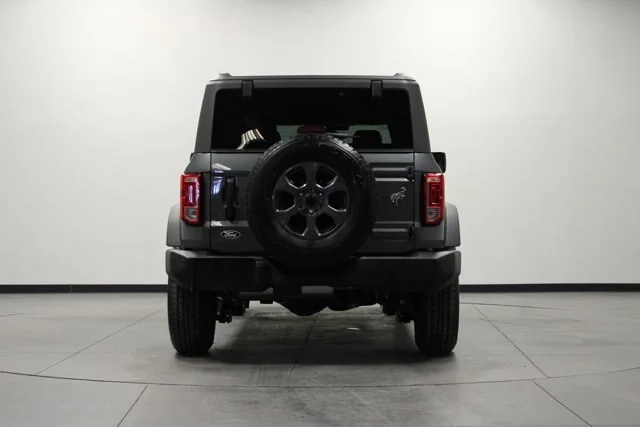 New 2026 Carbonized Gray Metallic Ford Big Bend® image 28