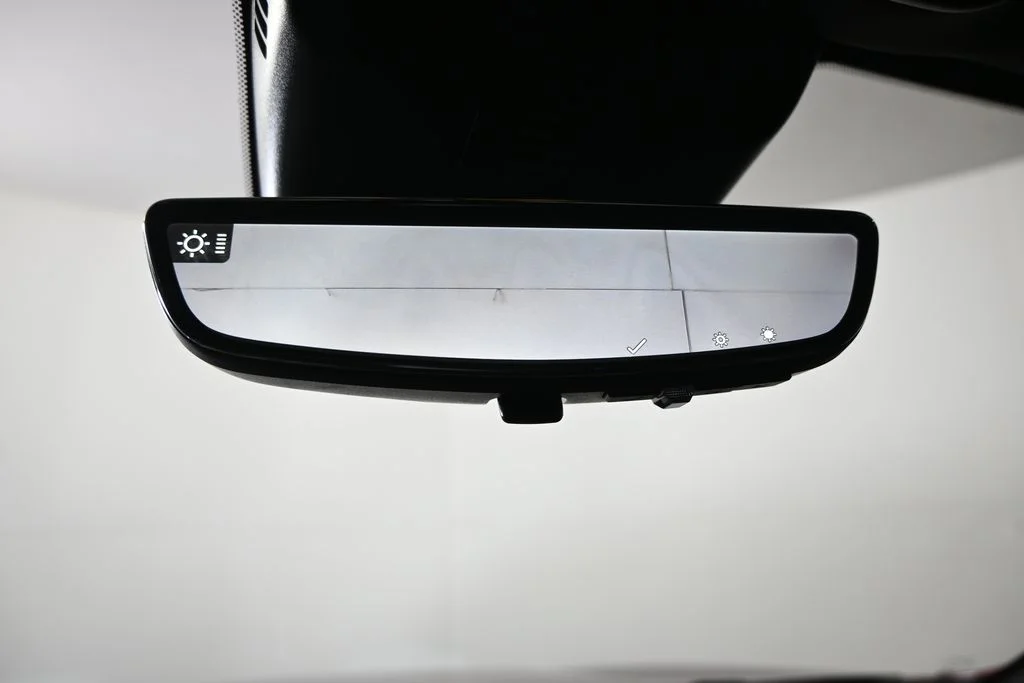 Used 2024 Red Chevrolet Z71 image 34