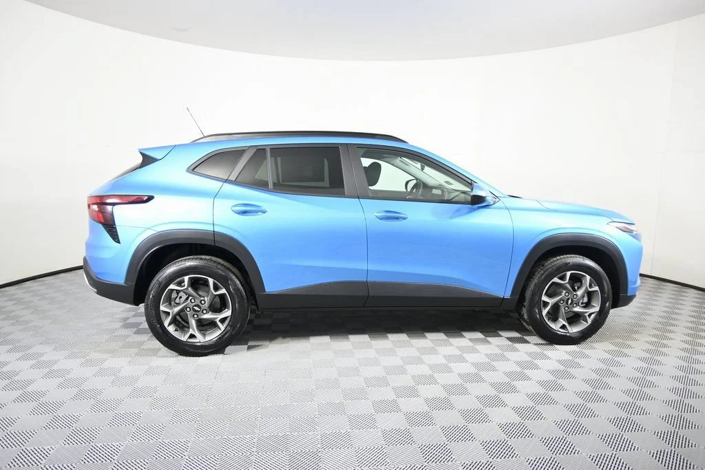2026 Chevrolet Trax LT - Photo 7